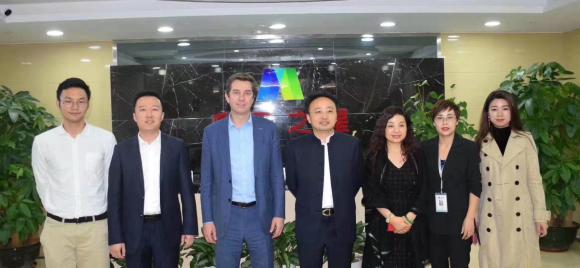 胡润百富创始人来访非凡娱乐，共商战略合作！